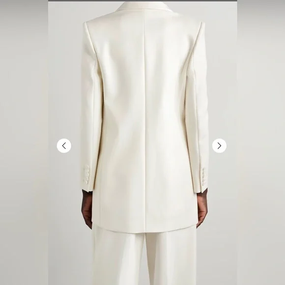 The Row Cream Blazer ✨ Size 10 - Picture 4 of 8